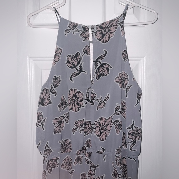 Floral Formal Flowly Dress - Picture 4 of 4